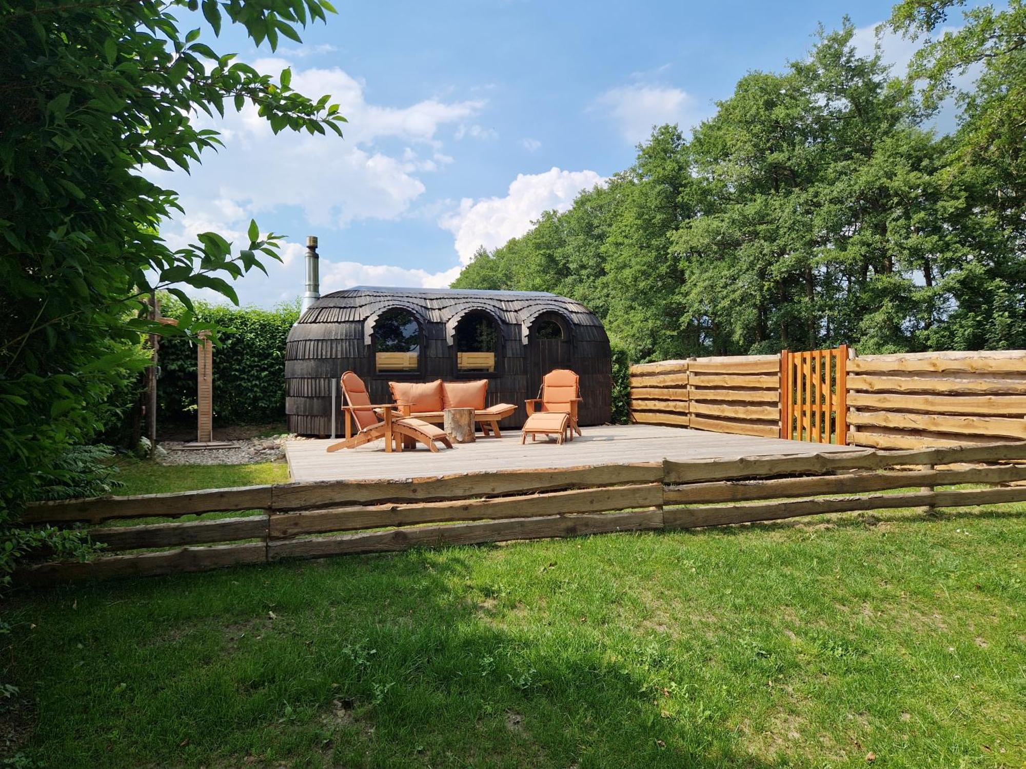Tiny Igloo Johansson Belau Exterior photo